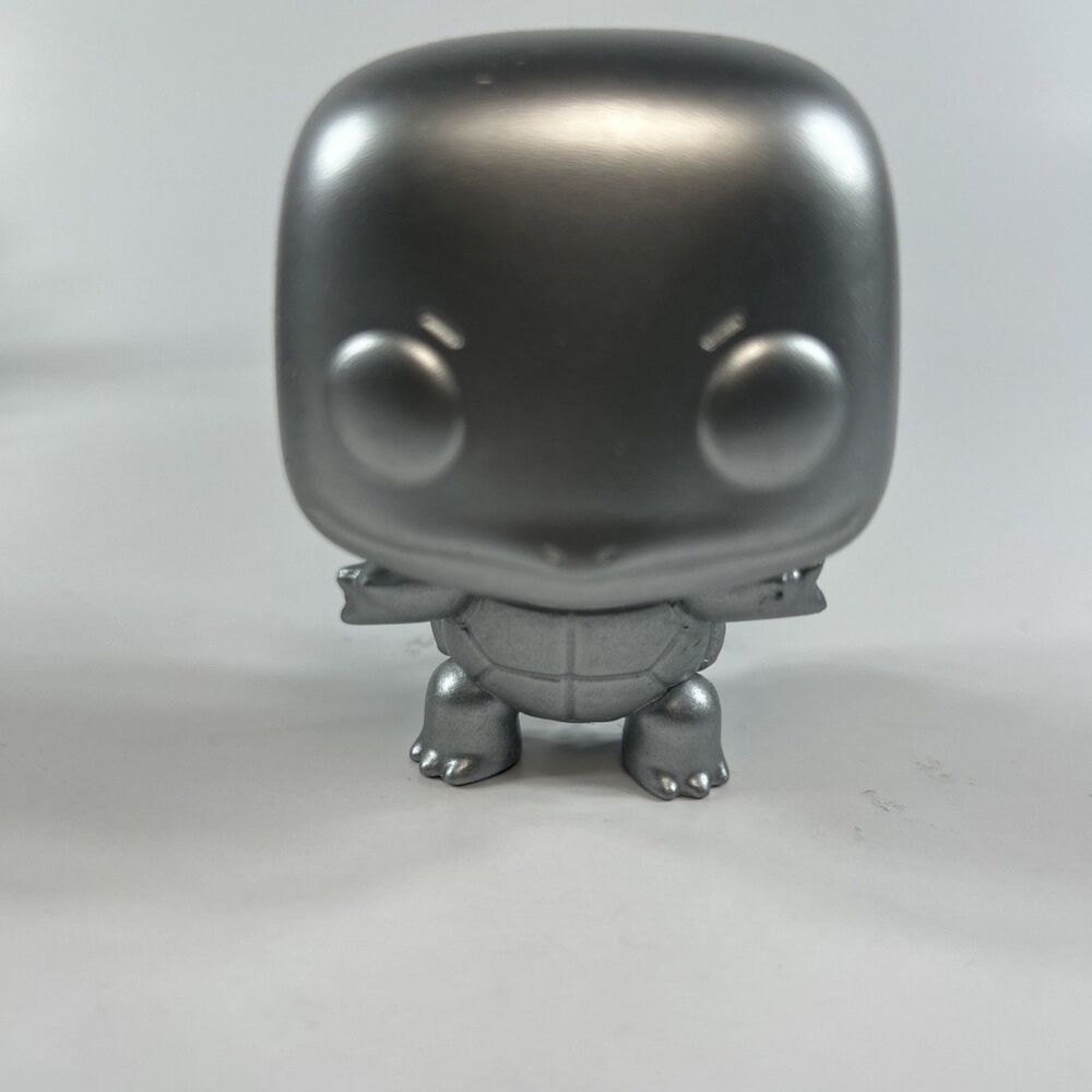 Funko Pop! Vinyl Pokémon Squirtle Metallic Silver #504 Figure